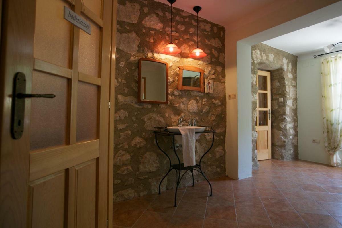 Abeona Mediterranean Villa Drivenik Exterior foto